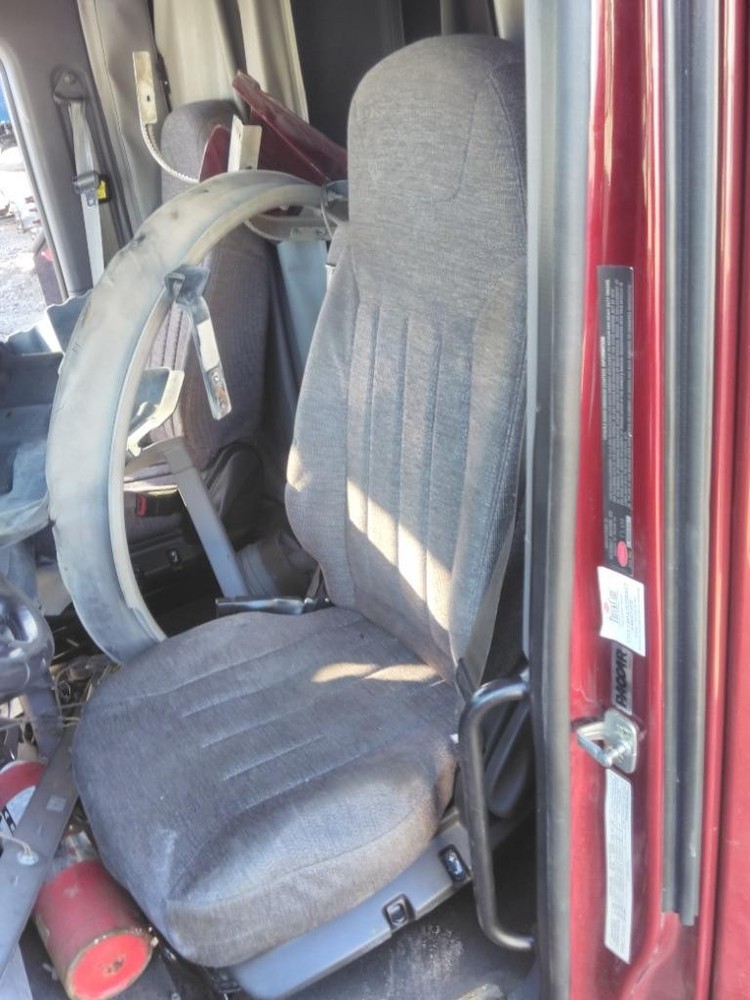 Replaces 2017 PETERBILT 579 FRONT SEAT , GA