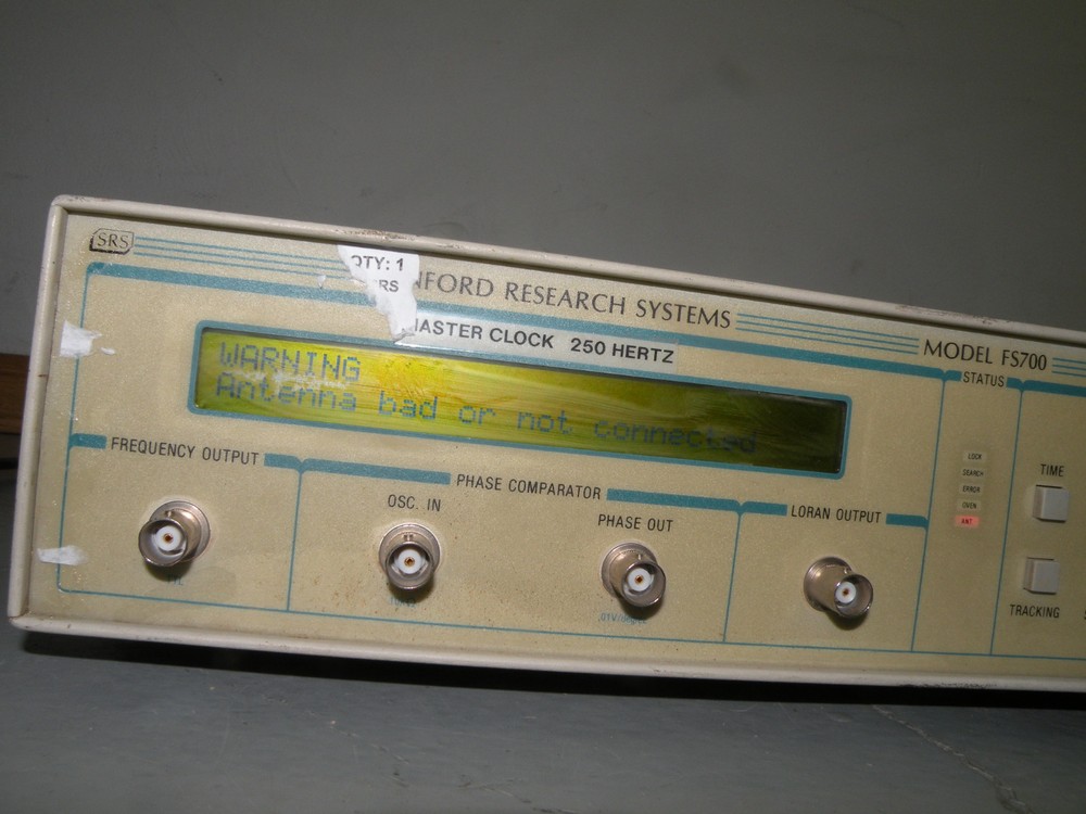 Stanford Research Systems SRS FS700 Loran-C Frequency Standard