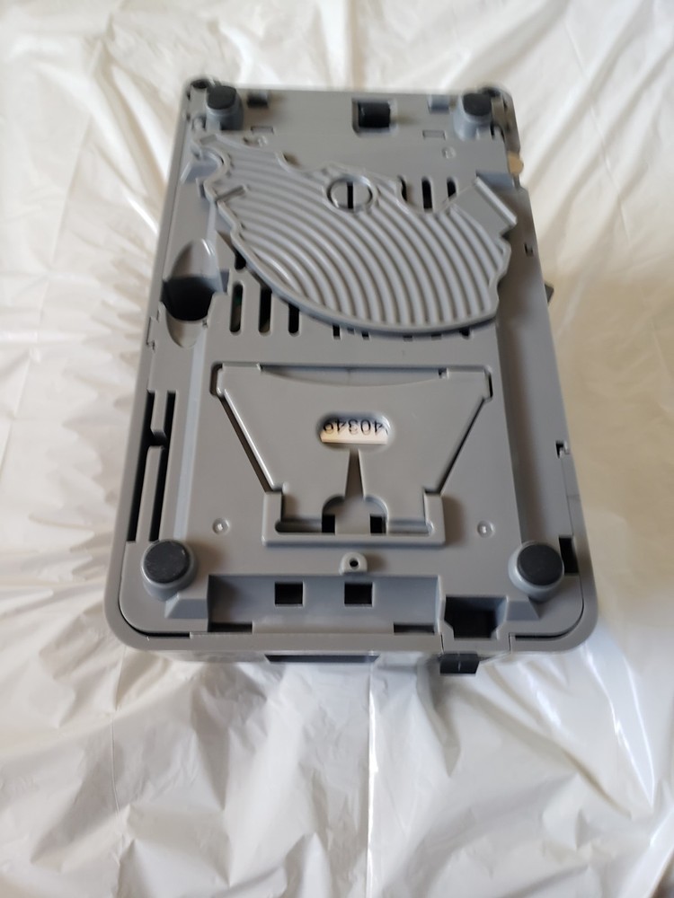 RT-7000 AUTOMATIC TAPE CUTTING MACHINE