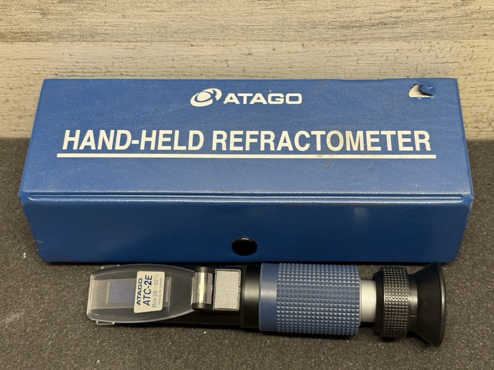 Atago ATC-2E Hand-Held Refractometer Pre owned Nice