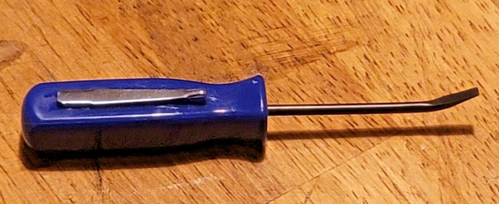 New Pocket Prybar Tool w/ Clip, blue