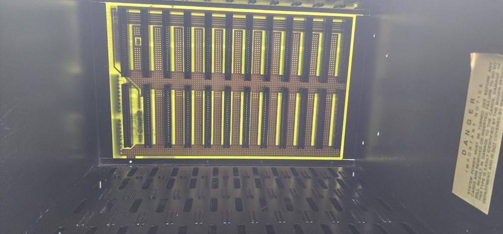 BOGEN MULTICOM-2000 CONTROLLER WITH 1 CARD
