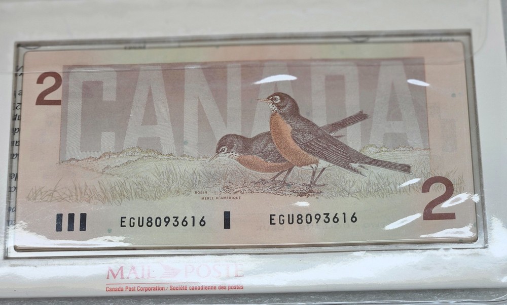 1996 Canada $2 Uncirculated Coin , Bank Note & Stamp Set
