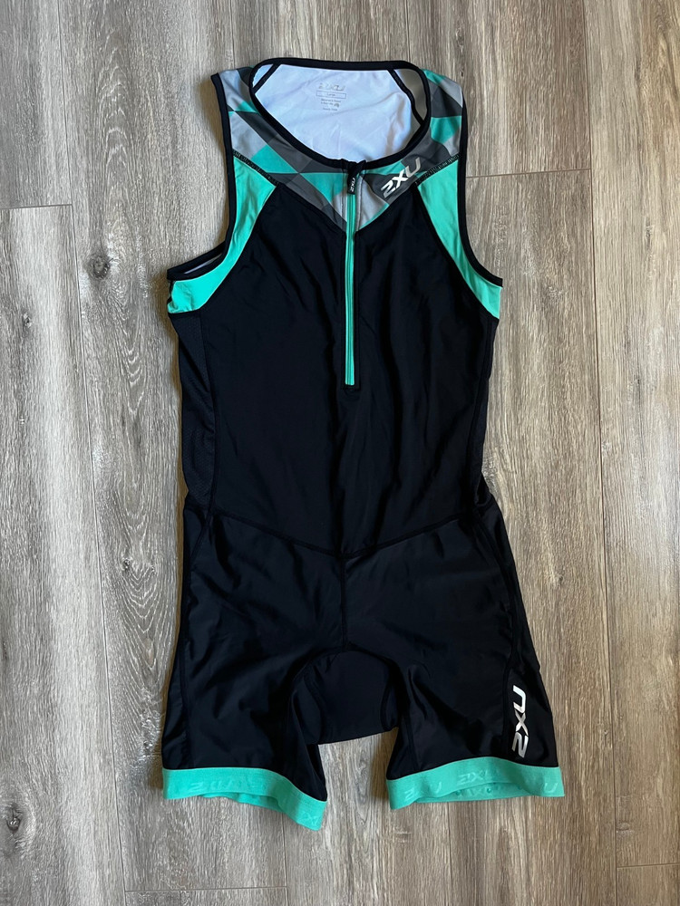Triathlon 2XU Tri Suits size L #