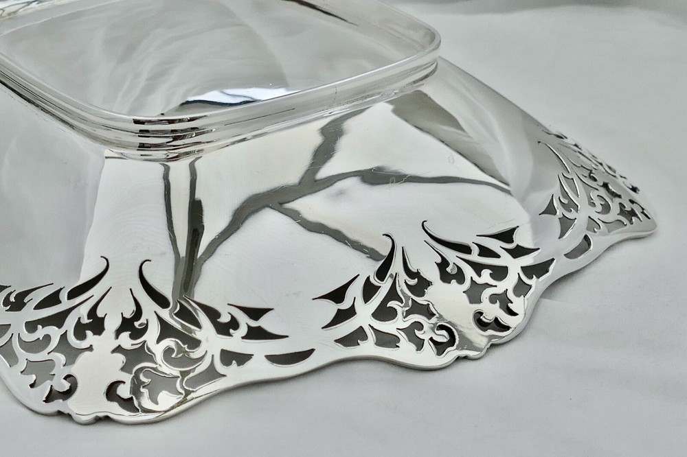 RARE GEORGE VI HM STERLING SILVER PIERCED RECTANGULAR FRUIT BOWL 1938
