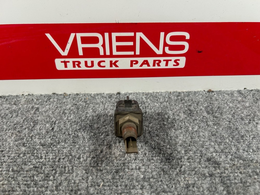 PETERBILT Q21-6007S SENSOR-COOLANT LEVEL
