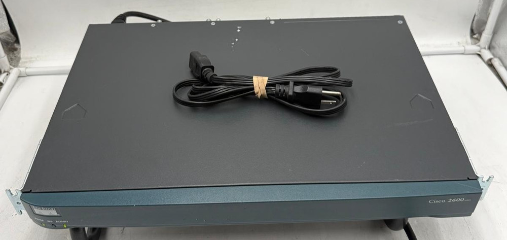 Cisco Systems 2600 Series Modular Access Router