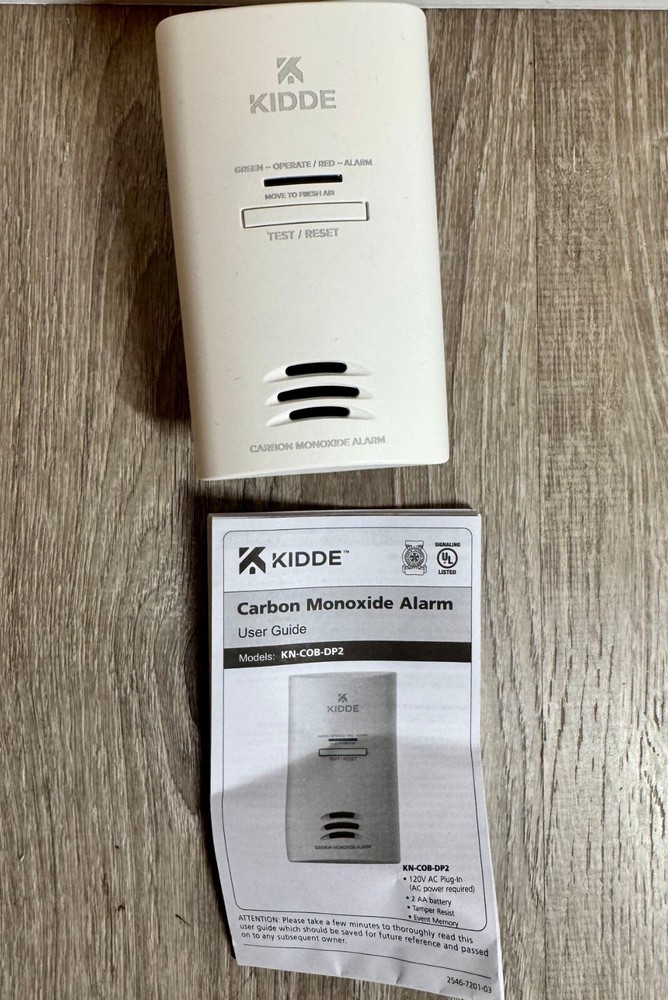 Kidde Carbon Monoxide Detector – Plug-In, AA Battery Backup, Test-Hush Button