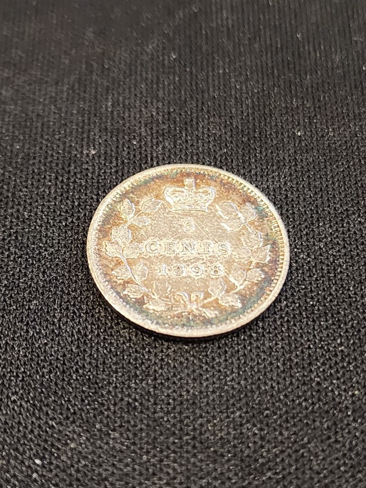 1898 Canada 5 Cents Silver Coin