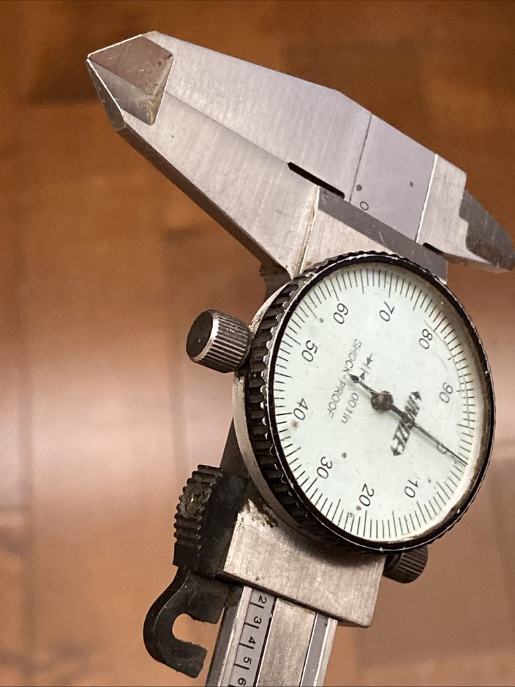 INSIZE Dial Caliper 0.001" Accuracy 0" to 8"
