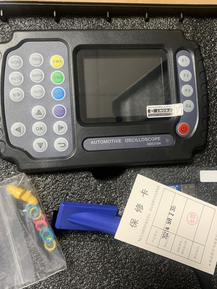 ADO104 Automotive Maintenance Handheld Oscilloscope 4 Channel Engine Analyzer