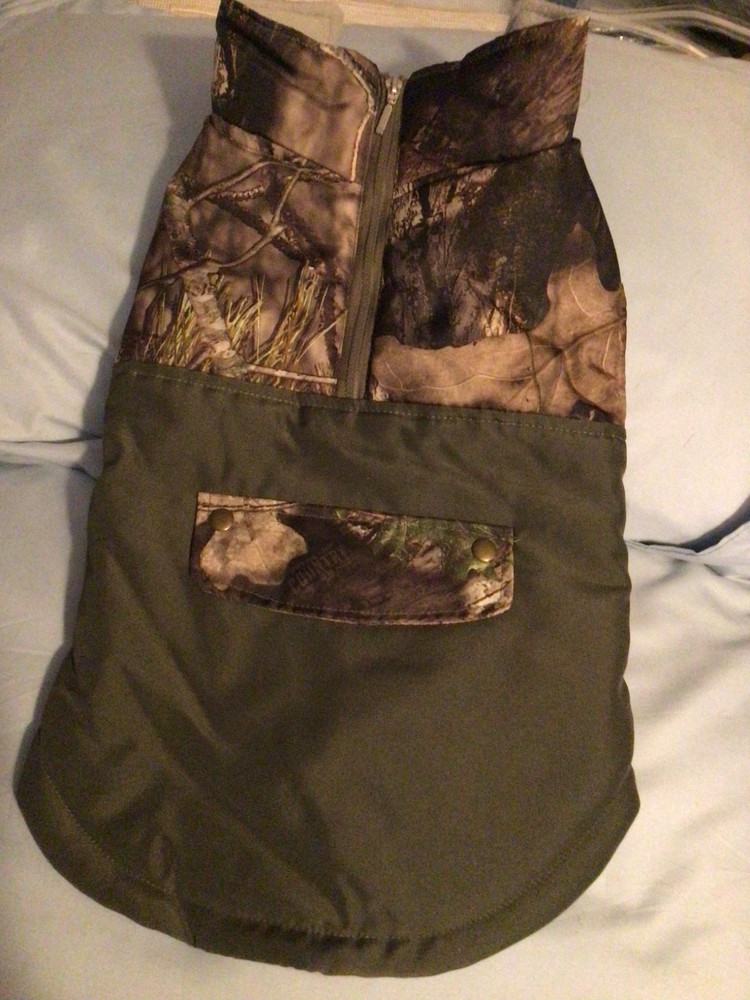 Mossy Oak dog jacket- Size Large- NEW WITHOUT TAGS