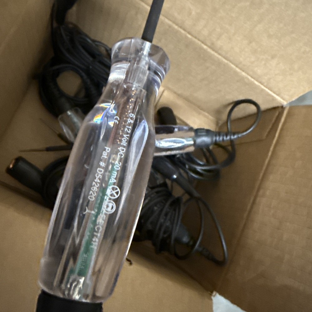 Snap-on EECT4H 6 & 12 Volt DC LED Circuit Tester