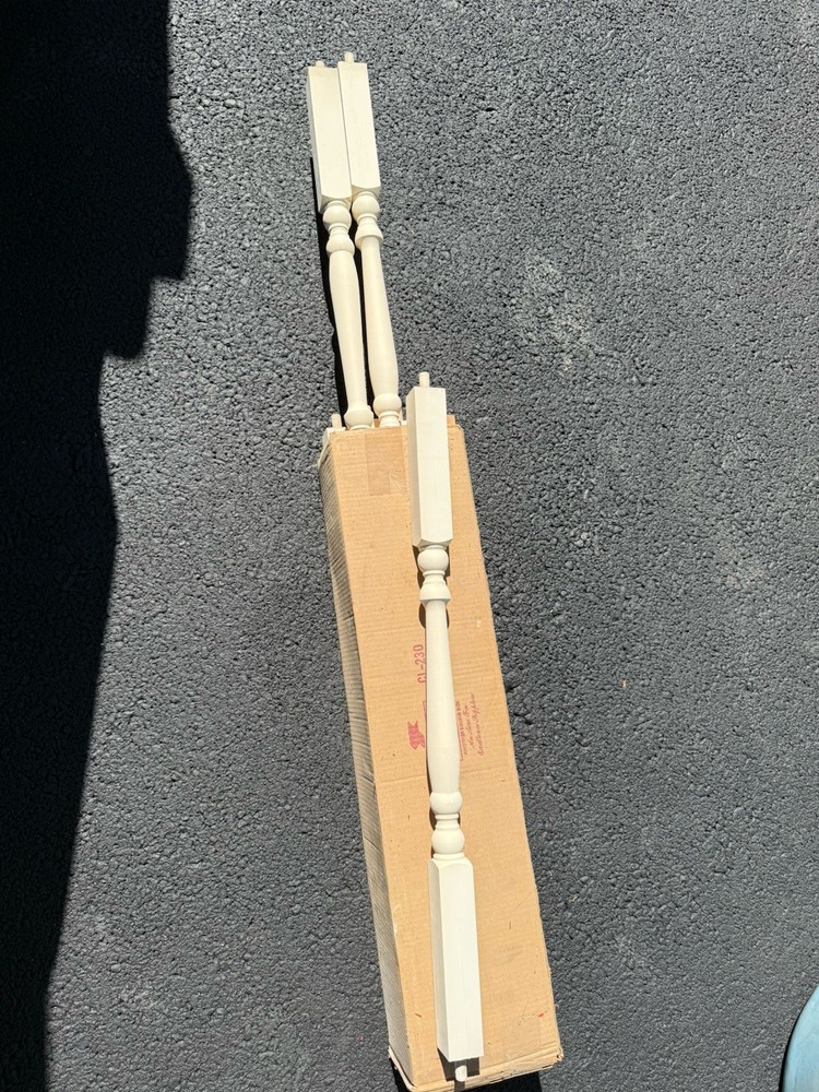 Hemlock 32inches Spindles