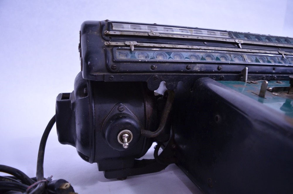 Antique Monroe Manual Step Drum High-Speed Calculating Machine