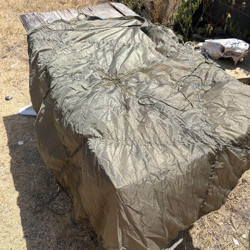 Green Nylon Chute 53E6803-1 Mfr 02693 August 1985 Surplus