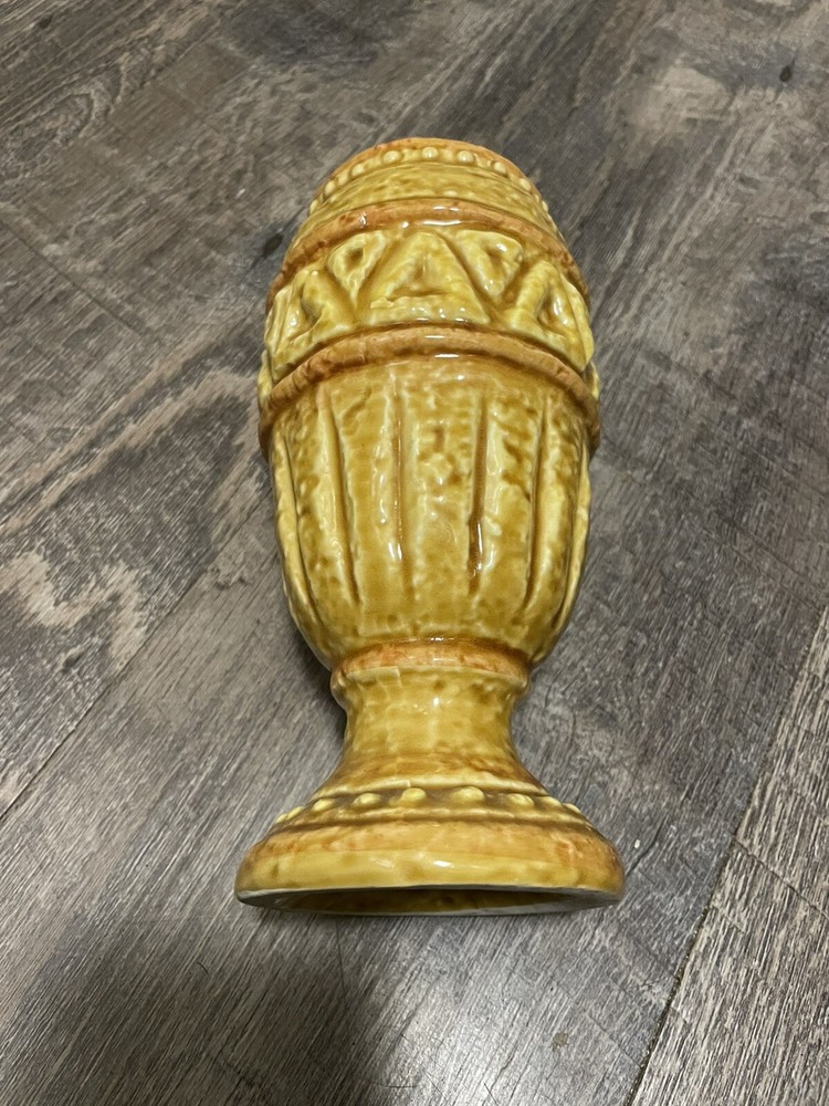 C-7040 Vase