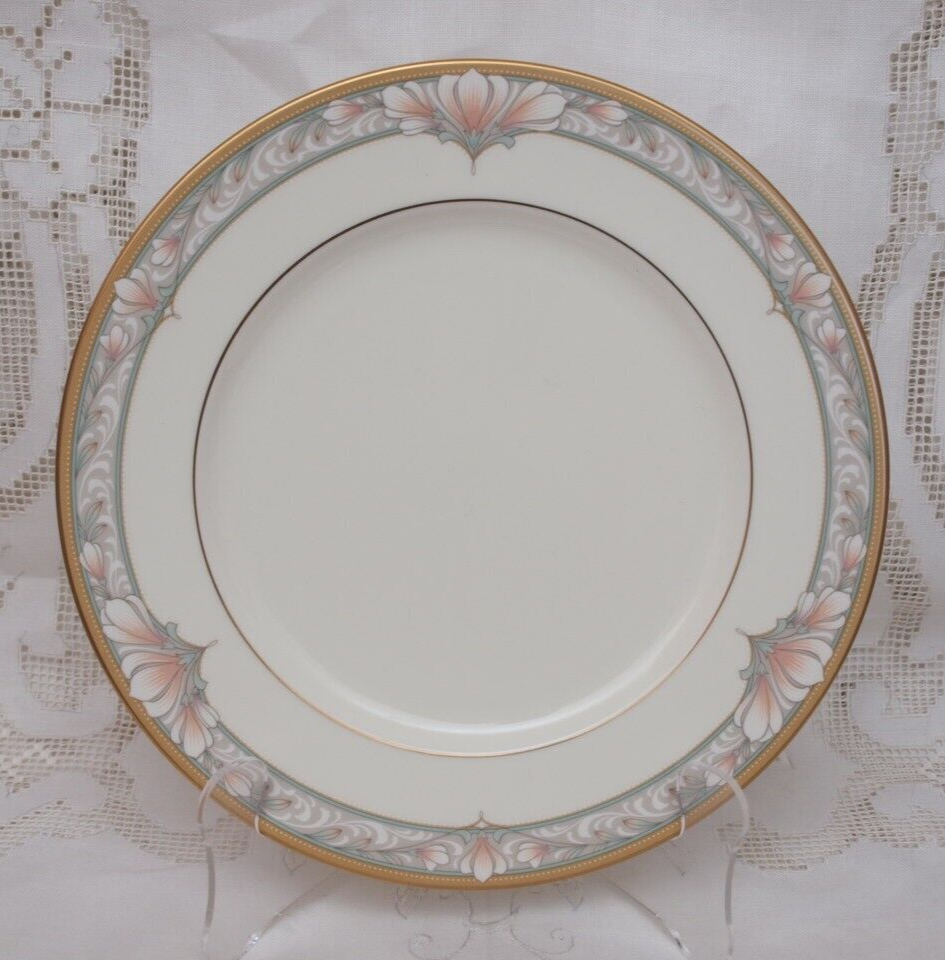 20 Pc Noritake BARRYMORE Set Bone China 9737 Dinnerware EUC
