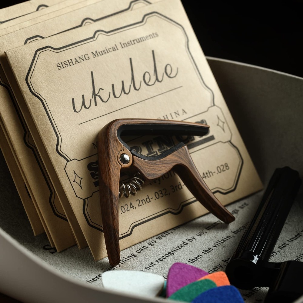 Ukulele Strings Accessories Kit Nylon Ukulele Strings Set Tuner Felt Picks Ca...