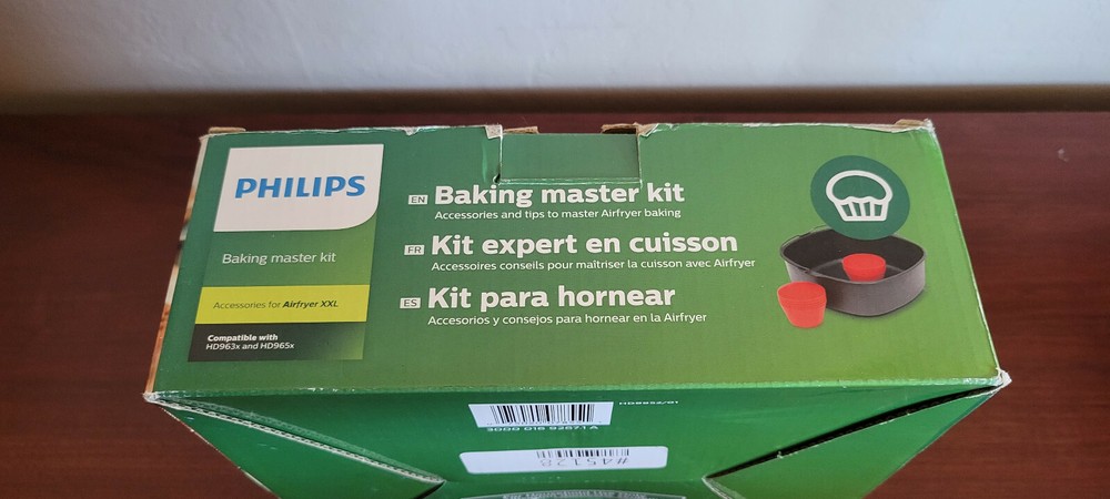 Philips 10-Piece Baking Master Kit Black/Silver New Open Box