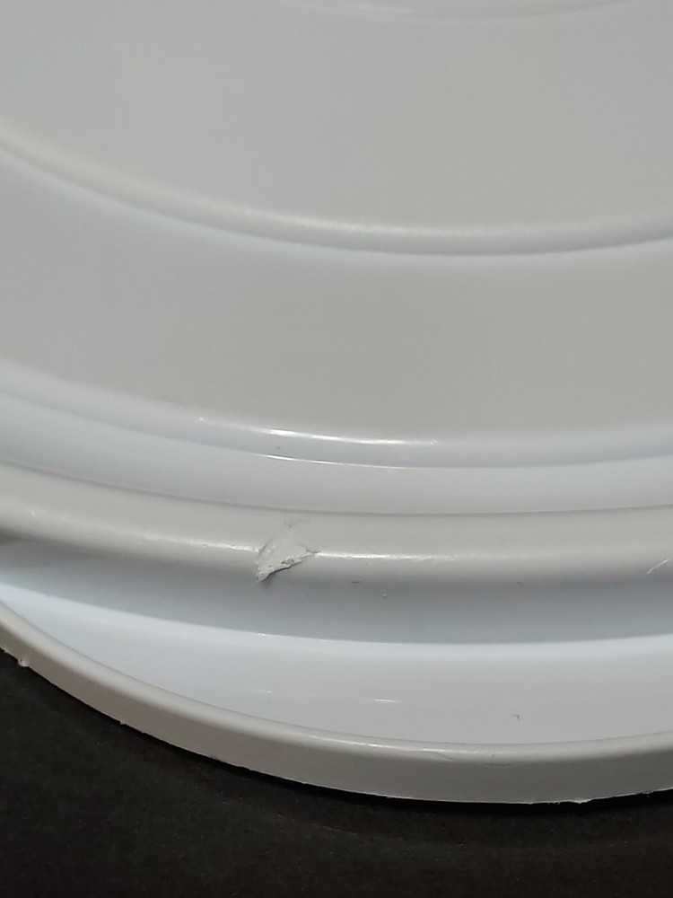 PAMPERED CHEF White Dome Replacement Lid Only 8 3/4”