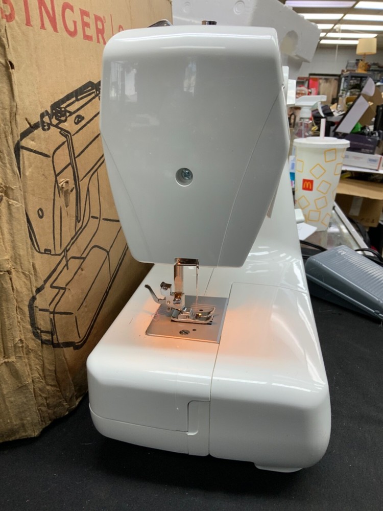 Singer 1120 Scholastic Sewing Machine