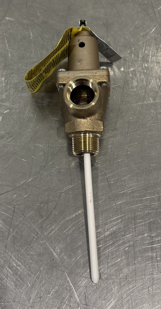 Watts M152417W 3/4 Pressure Reducing Valve M15 2417W NEW! FREE SHIPPING!