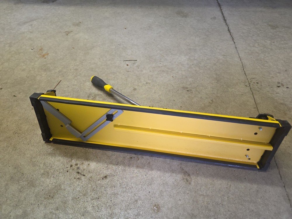 QEP 10521Q 21 in. Manual Pro Tile Cutter - Light Use