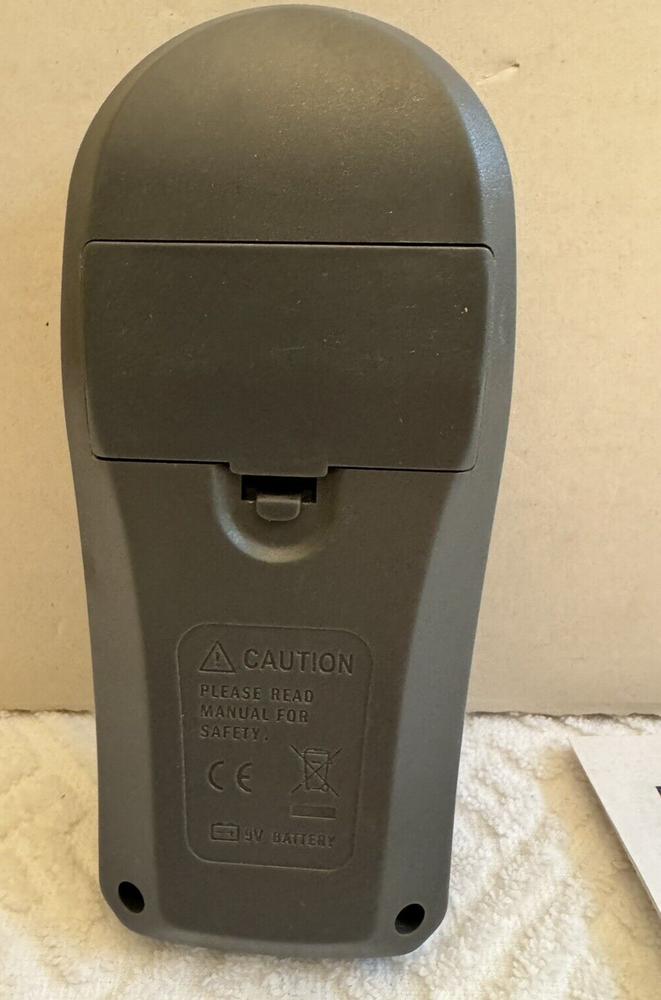 LEATON L830 Digital Lux Meter with User Guide - Excellent Pre Owned Condition