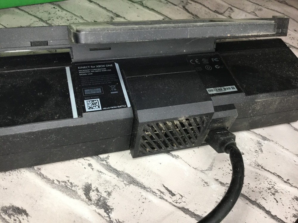 Microsoft Xbox One 1520 Kinetic Motion Camera Sensor Bar Untested