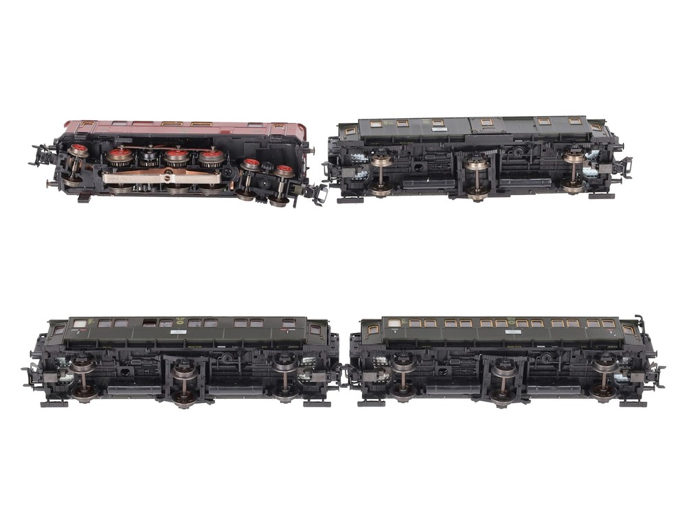Marklin 26537 HO Bavarian Group Passenger Train Set EX/Box