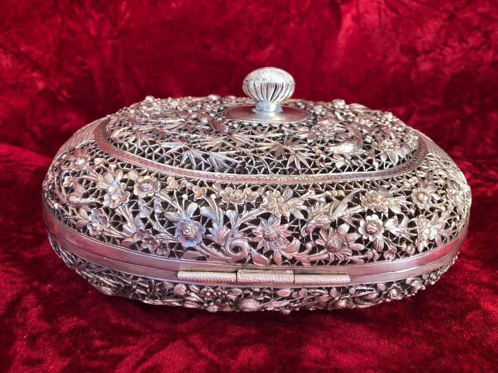 Antique Chinese Sterling Silver Open Work Hinged Signed Box