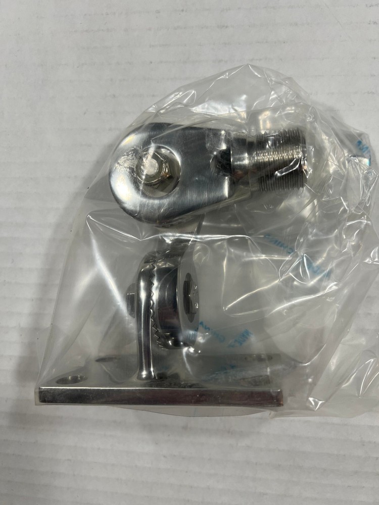 D. Lilly Stainless Steel Antenna Mount