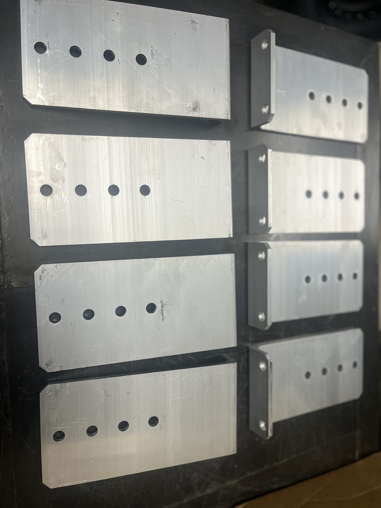 (8) 10" Heavy Duty Aluminum L-type Bunk Brackets For Boat Trailers