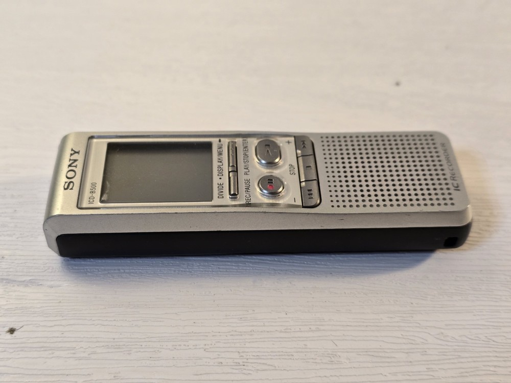 Sony ICD-8500 Digital Voice Recorder Handheld Tested