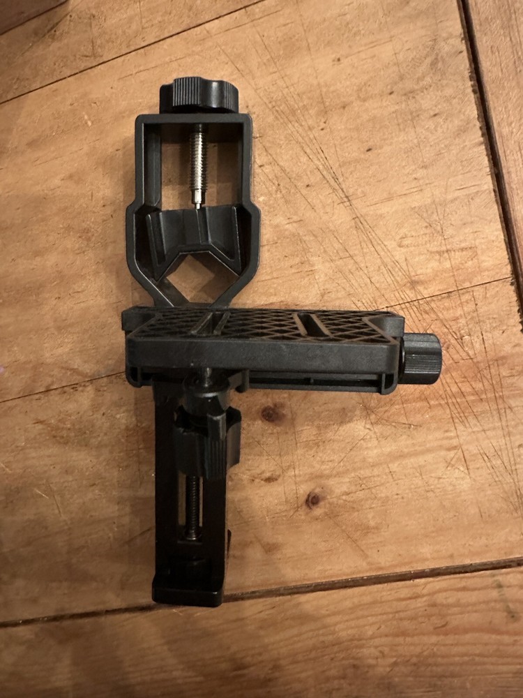 Cabela's Small Universal Digiscope Adapter 28-45mm