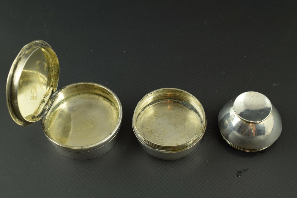 Three-part silver salt shaker or cellar. XIX century.