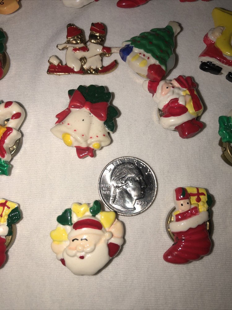 Christmas pin
