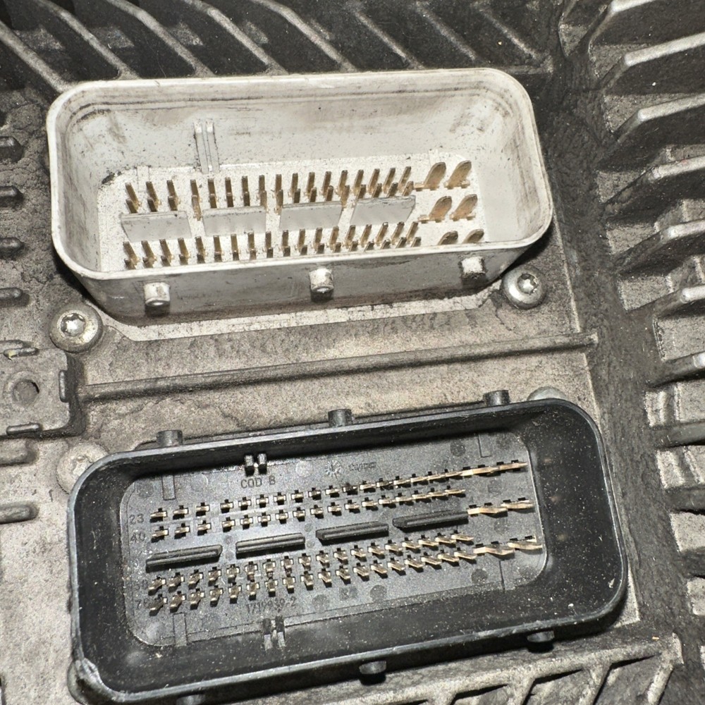 International Maxxforce Engine Computer Module ECM (1883034c91) OEM untested