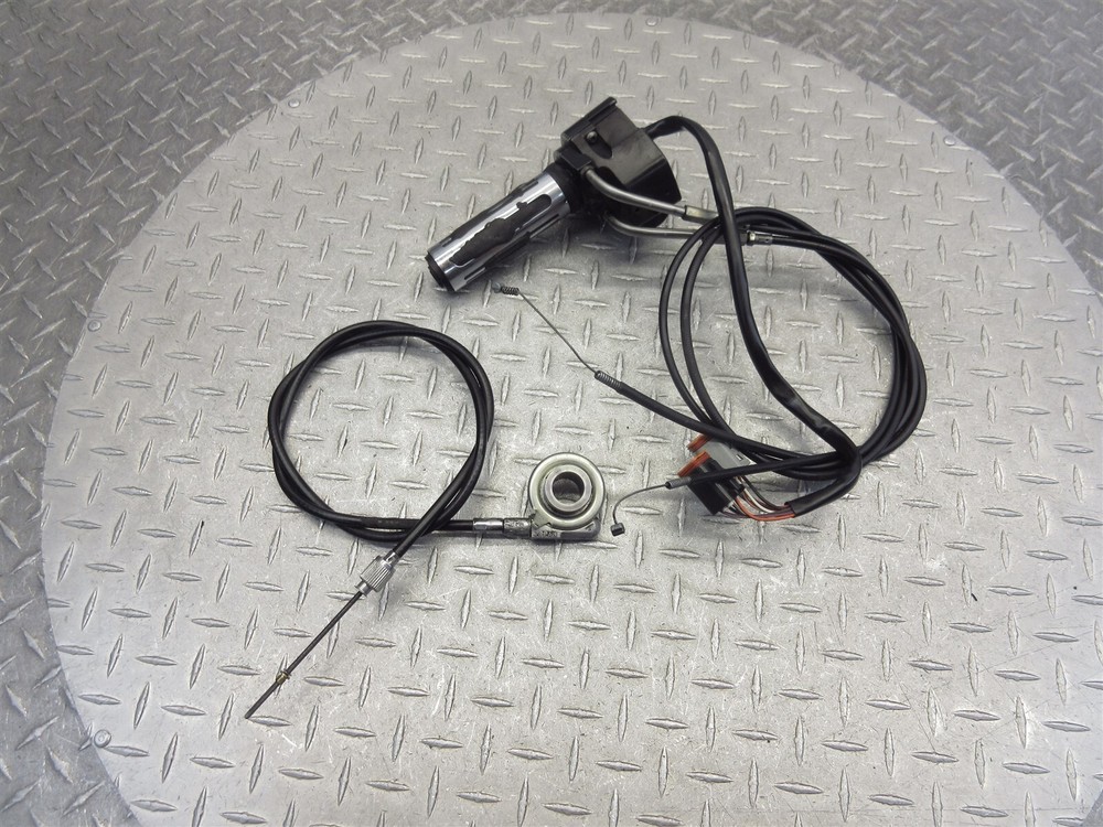 1995 Harley Davidson FLHT Electra Glide Right Handlebar Switch Throttle Cable