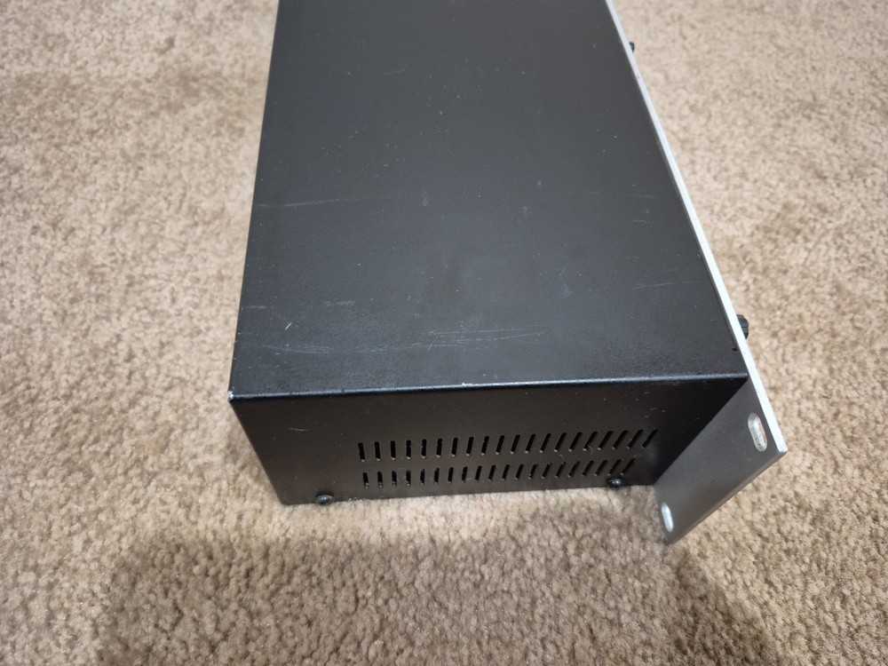 DBX 231s DBX231SV 2-Channel Graphic Equalizer