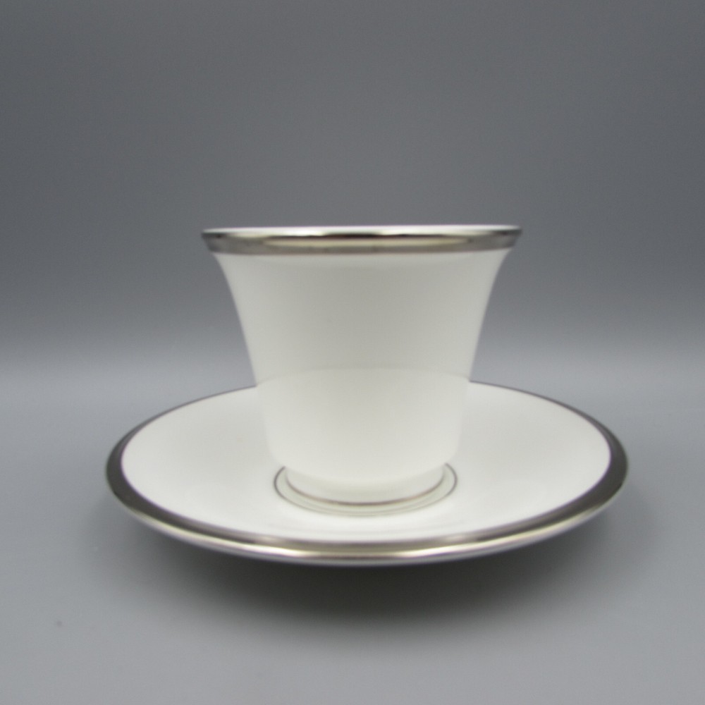 Lenox USA China SOLITAIRE WHITE 5pc Place Setting