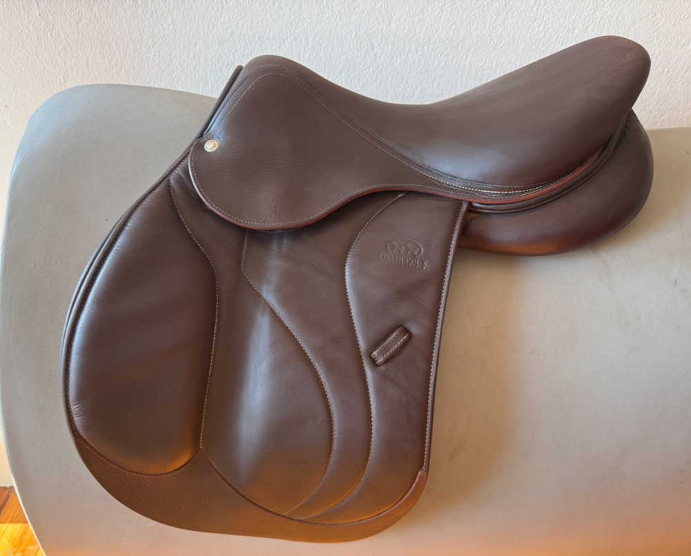 17" Devoucoux Biarritz S Saddle - 2018 - 2N Flaps - Full Buffalo