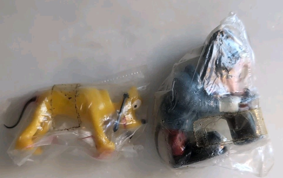 2 Vintage Disney Bobble Head Characters  Mickey Pluto Celluloid In Packaging