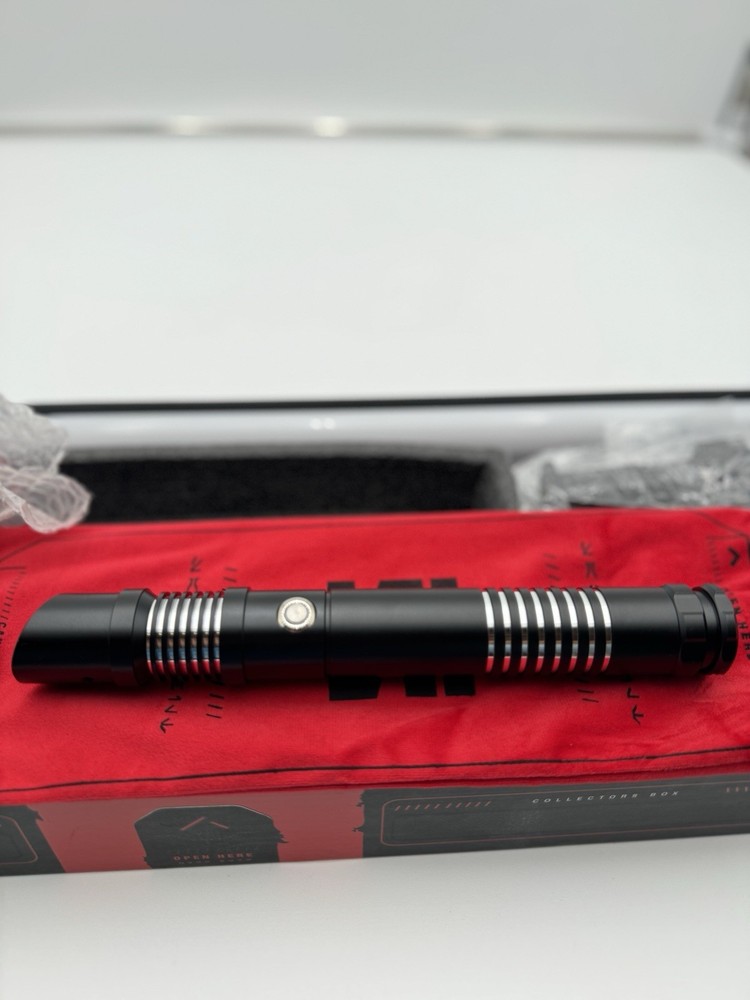 Count Dooku Lightsaber