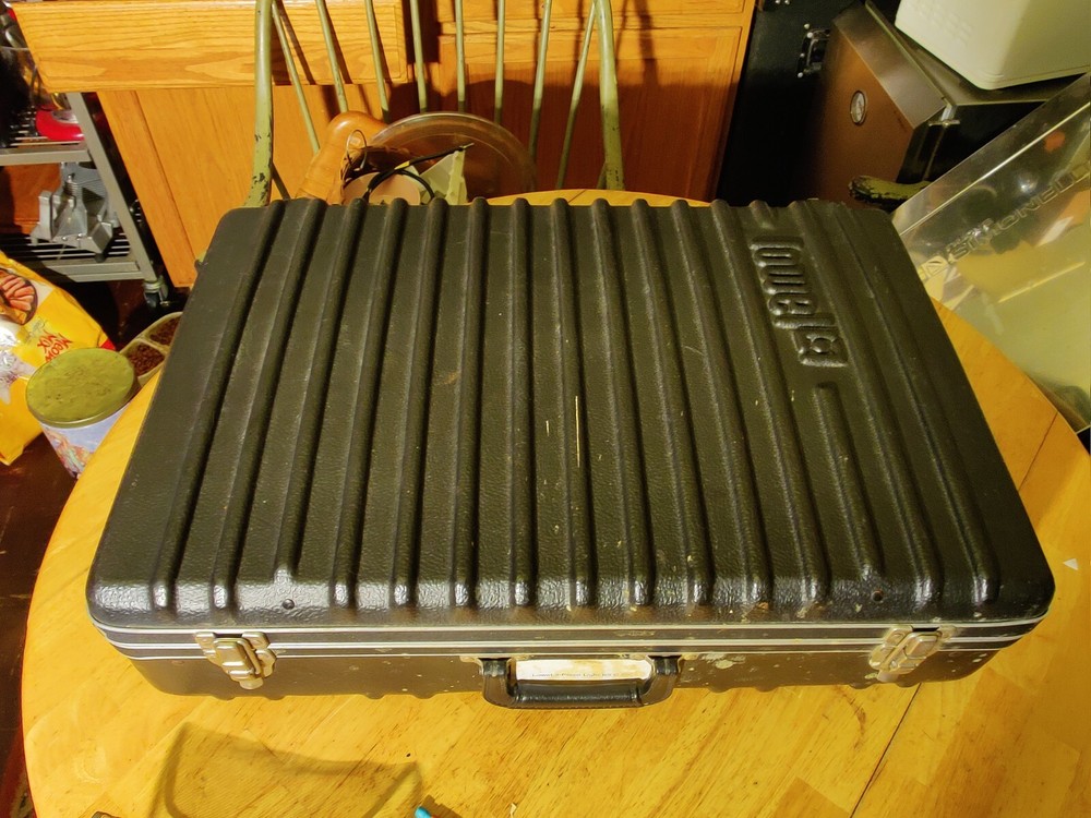 Lowel 3 Light kit With Light Bank