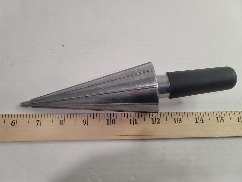 waring waffle cone maker 8in