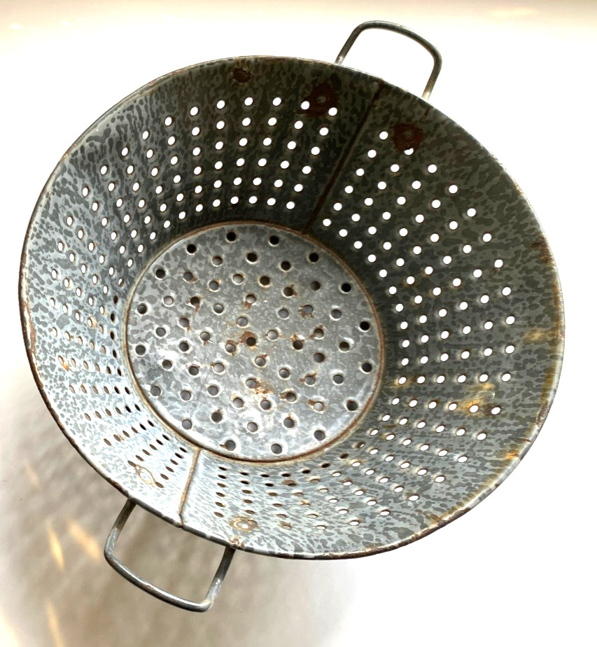 Antique Granite Ware Gray Enamelware Colander Primitive Farm Kitchen Strainer