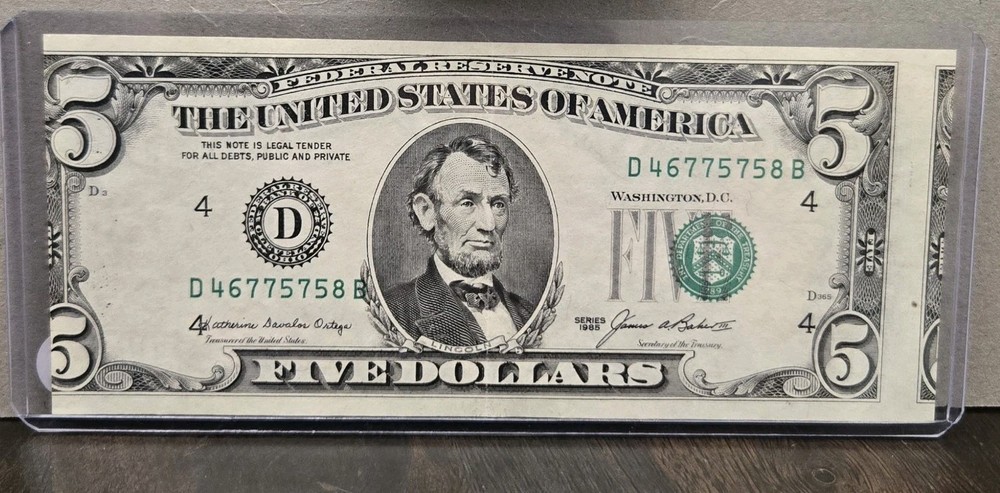 Error note U.S. currency -Miscut And Misaligned!