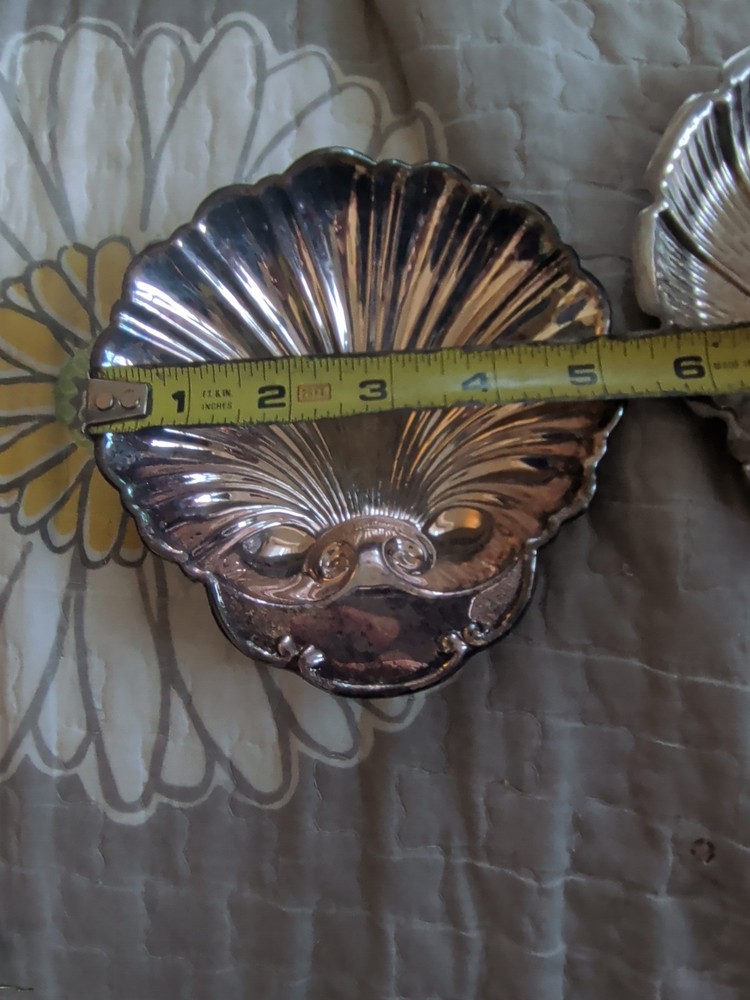 Vintage Silverplate Clam Shape Dishs
